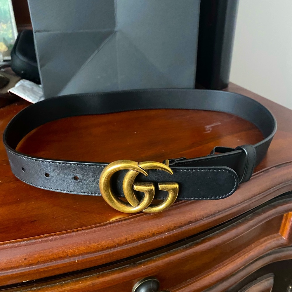**SOLD** Authentic Gucci 1” belt